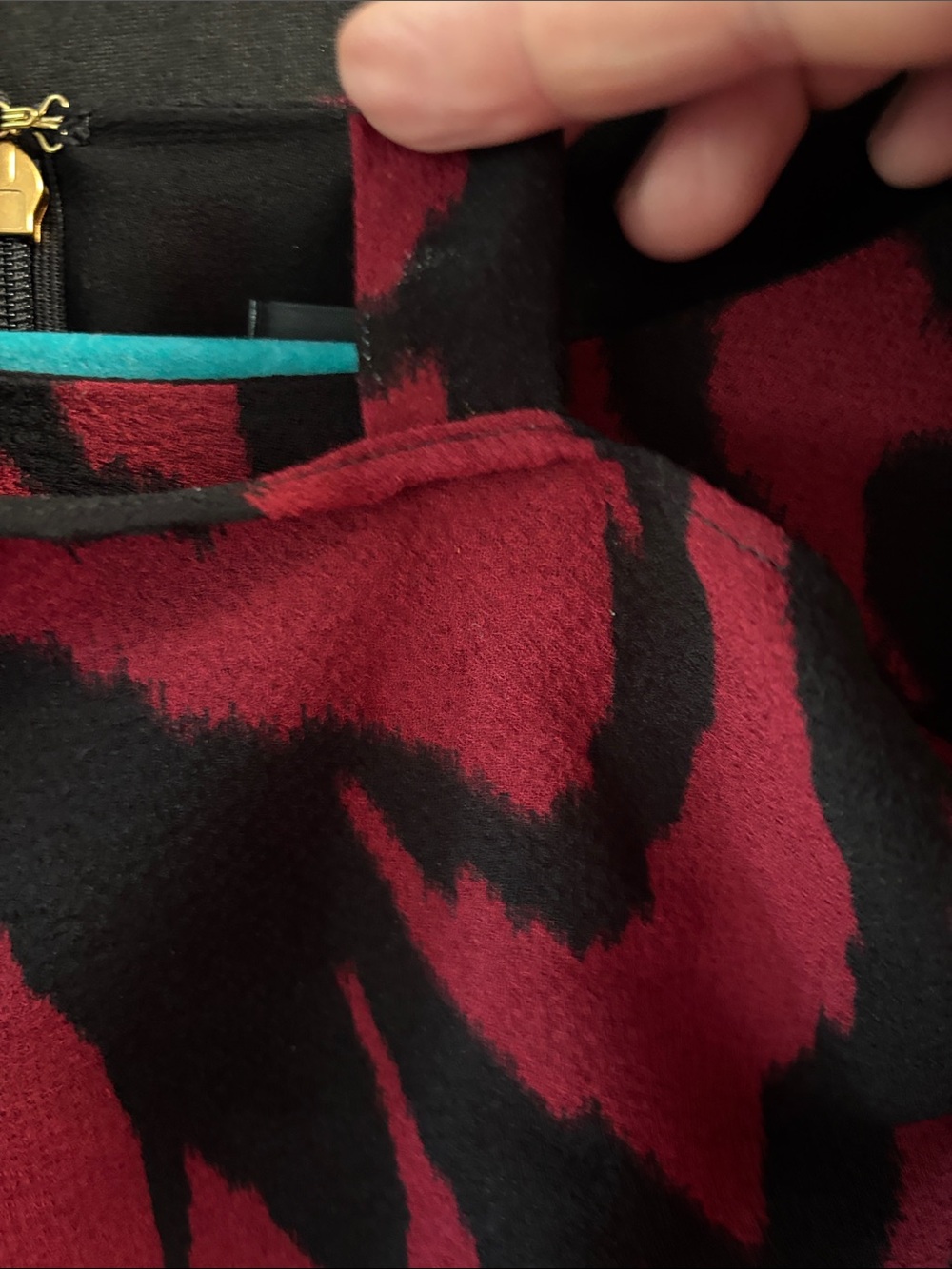 Donna Karan Red and Black Draped Long-Sleeve Blouse sz XL EUC - Picture 7 of 9